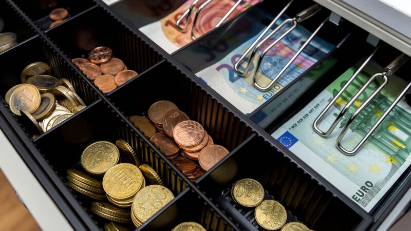 Symboldbild BMF konkretisiert E-Rechnungspflicht