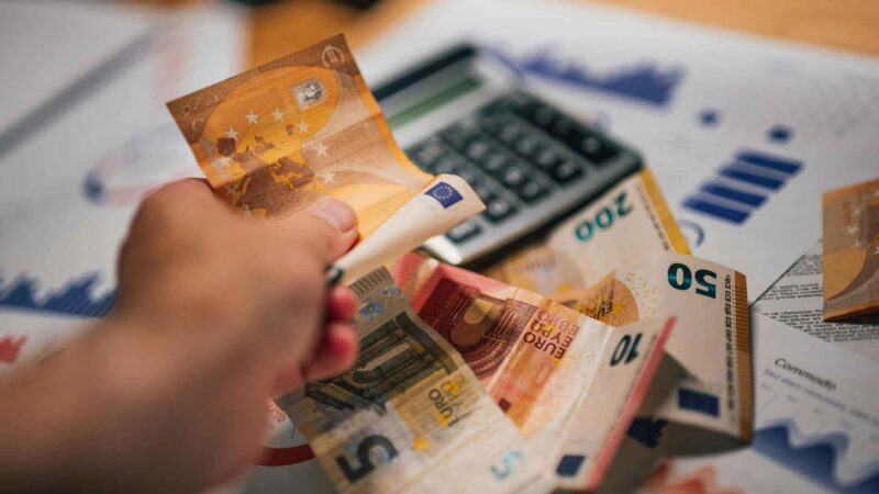 Symboldbild Mehr Mindestlohn und Minijob 2025